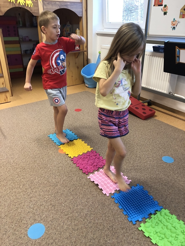 Konec října v Opičkách