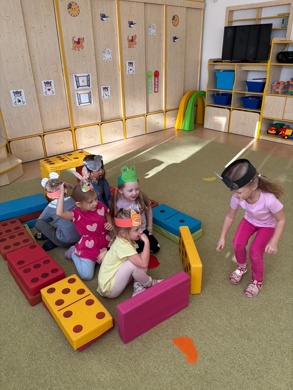 Hráli jsme pohádku Boudo , budko - Kočičky