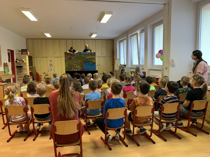 Loutkové divadlo v MŠ