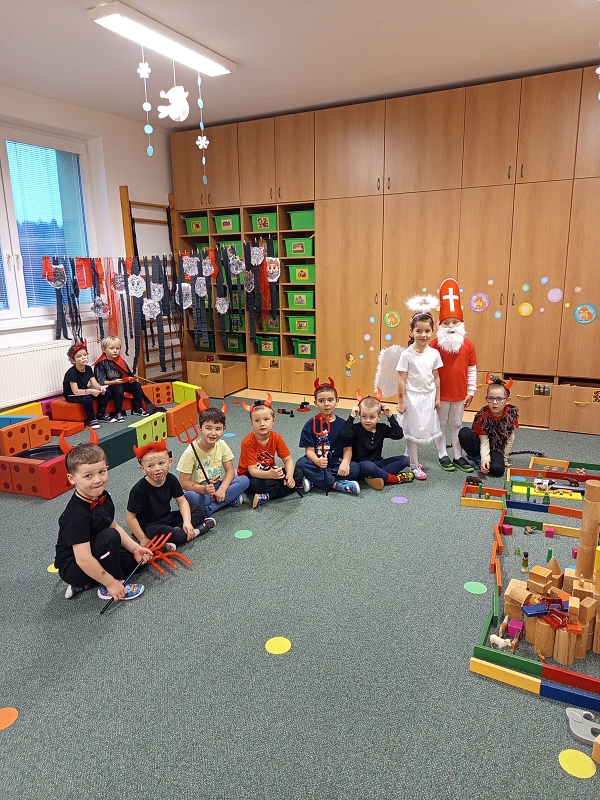 Čertovské dovádění ve  Veverkách