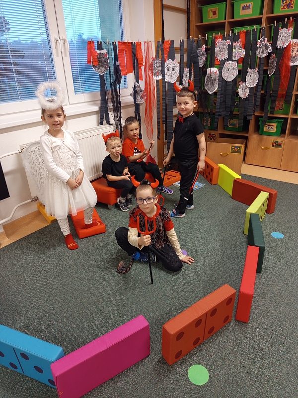 Čertovské dovádění ve  Veverkách