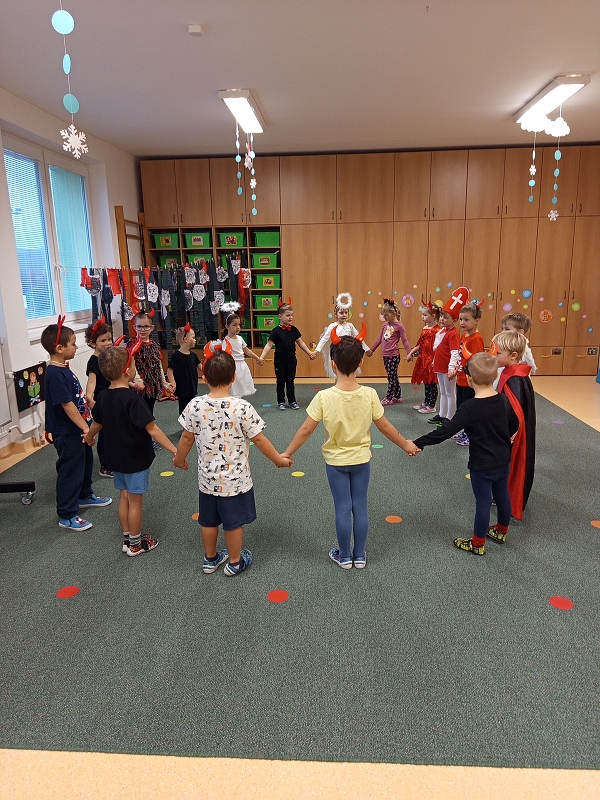 Čertovské dovádění ve  Veverkách