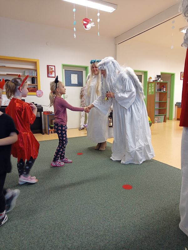 Čertovské dovádění ve  Veverkách