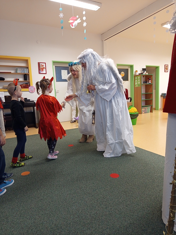 Čertovské dovádění ve  Veverkách