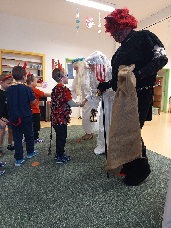 Čertovské dovádění ve  Veverkách