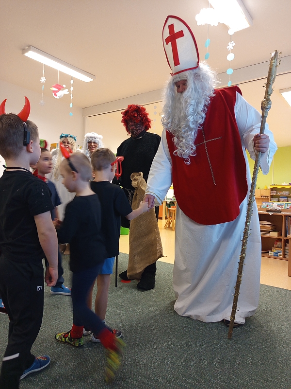 Čertovské dovádění ve  Veverkách