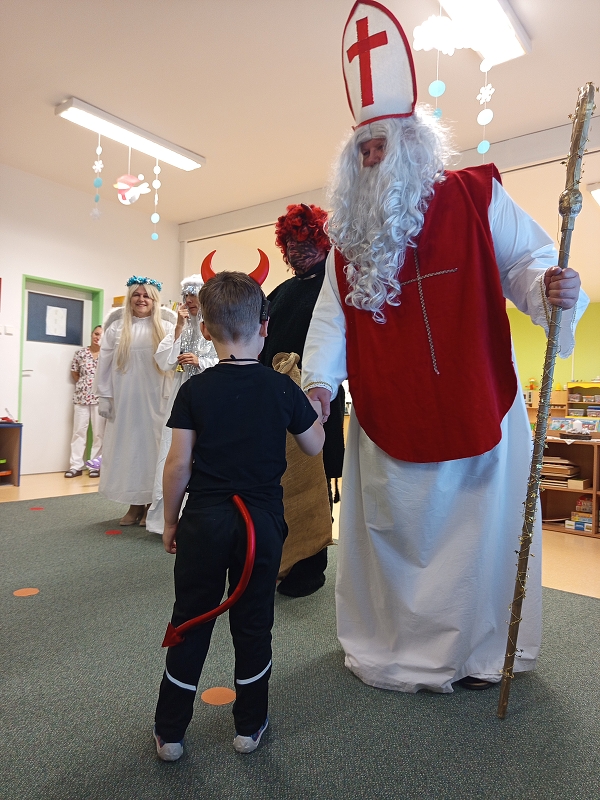 Čertovské dovádění ve  Veverkách