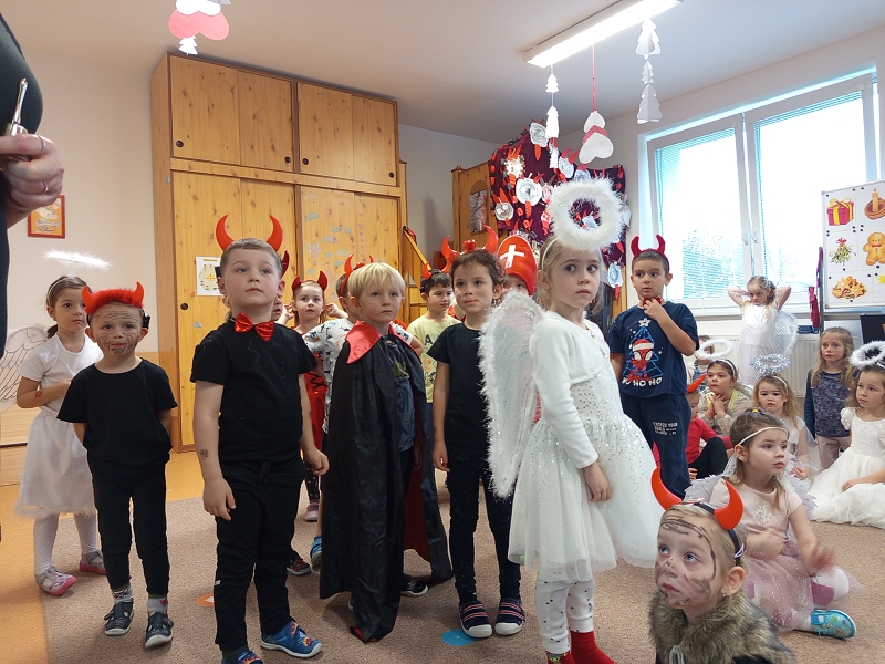 Čertovské dovádění ve  Veverkách