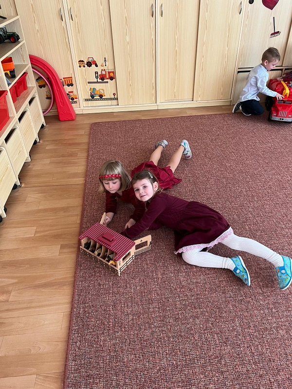 Vánoční nadílka v Broučcích