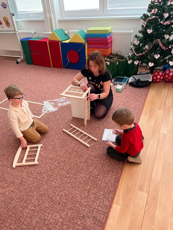 Vánoční nadílka v Broučcích