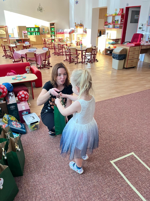 Vánoční nadílka v Broučcích