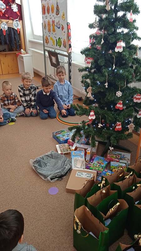 Vánoční nadílka v Opičkách