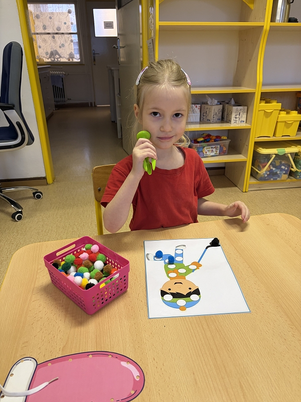 Kočičky tvoří, malují