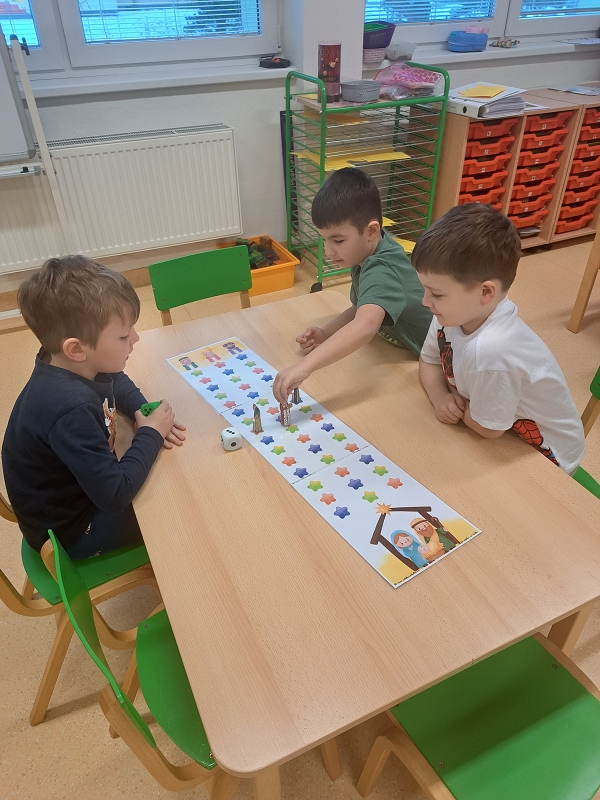 Zimní hrátky ve třídě Veverek