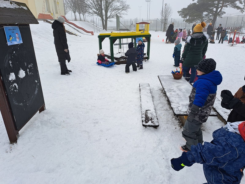 Zimní školkiáda třídy Veverek