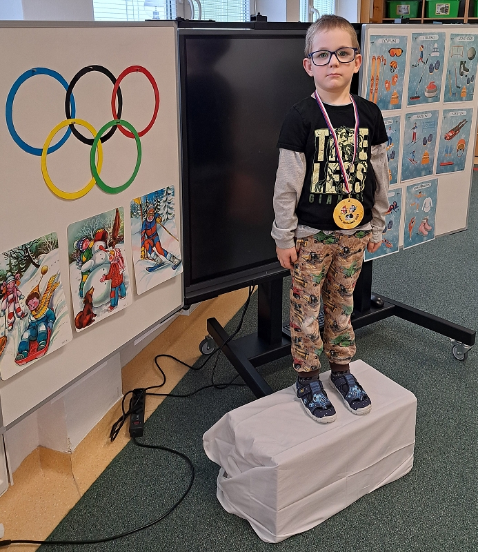 Zimní školkiáda třídy Veverek