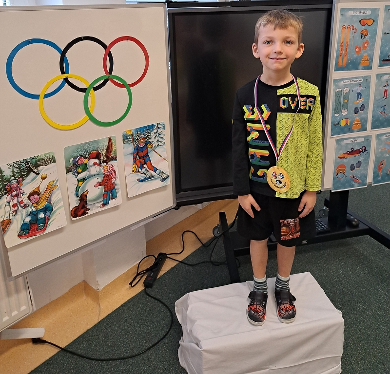 Zimní školkiáda třídy Veverek