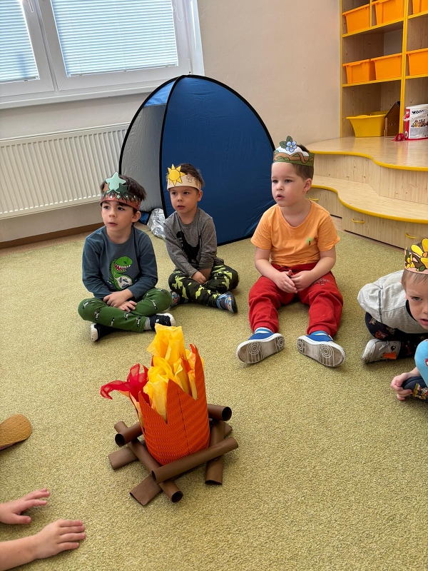 Kočičky a pohádka o dvanácti měsíčkách