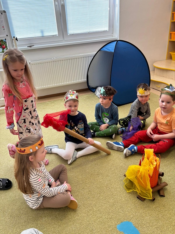 Kočičky a pohádka o dvanácti měsíčkách