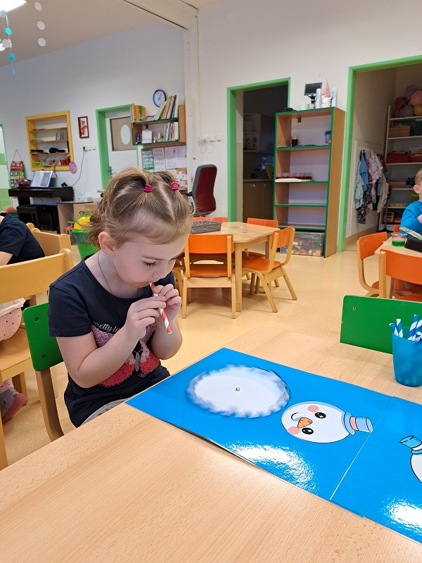 O 12 Měsíčkách aneb povídání o ročních dobách