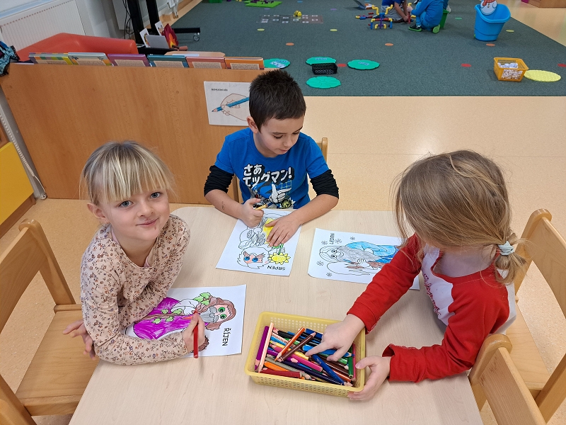 O 12 Měsíčkách aneb povídání o ročních dobách