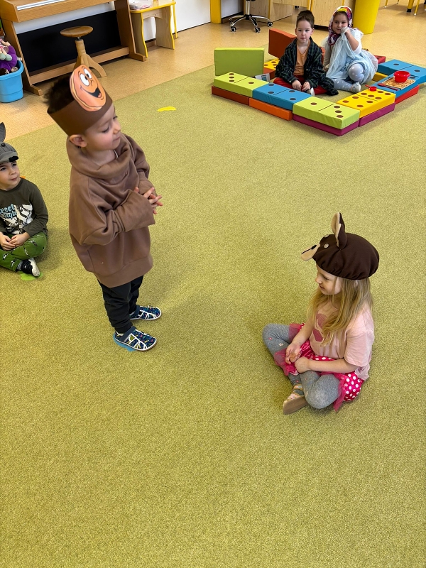 Kočičky a pohádka O Koblížkovi