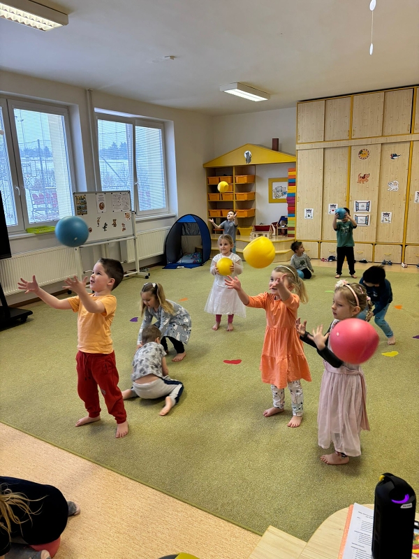 Kočičky a pohádka O Koblížkovi