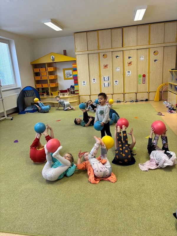 Kočičky a pohádka O Koblížkovi