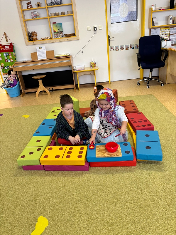 Kočičky a pohádka O Koblížkovi