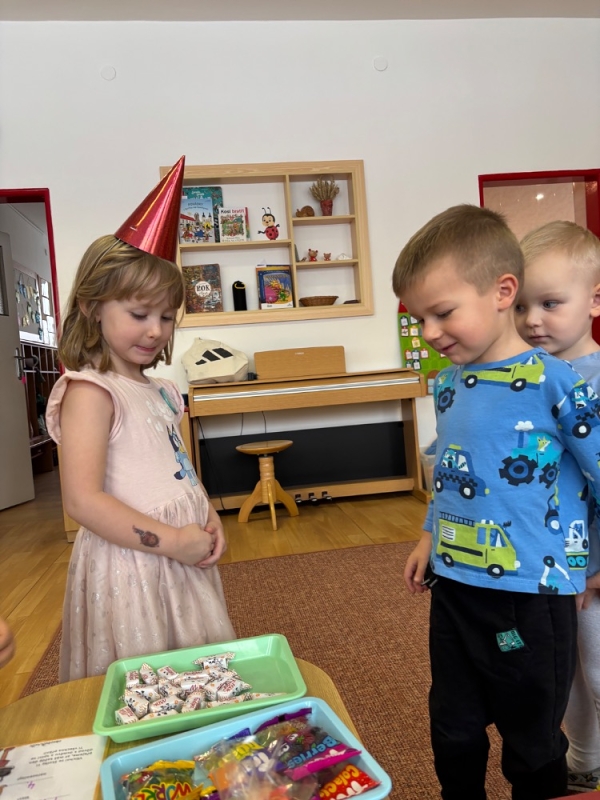 Narozeniny v Broučcích