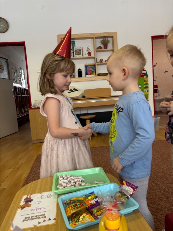 Narozeniny v Broučcích