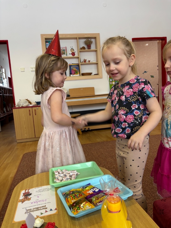 Narozeniny v Broučcích