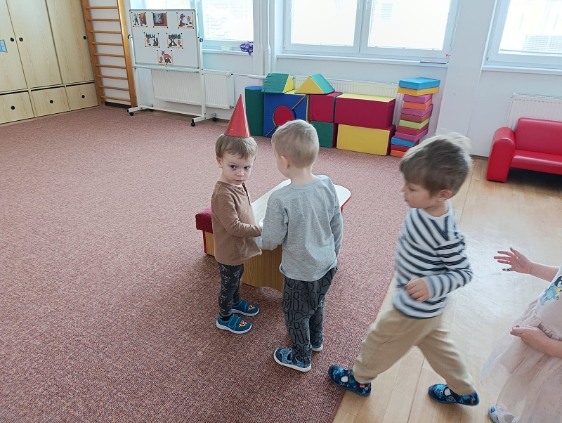 Narozeniny v Broučcích