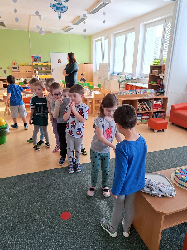 Narozeniny ve Veverkách