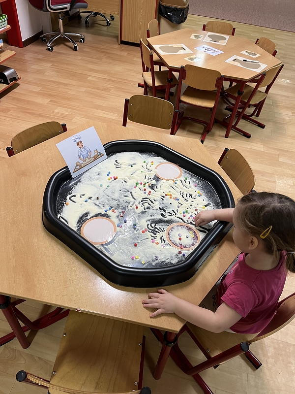 Hrajeme si na řemesla u Broučků