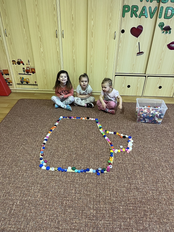 Hrajeme si na řemesla u Broučků