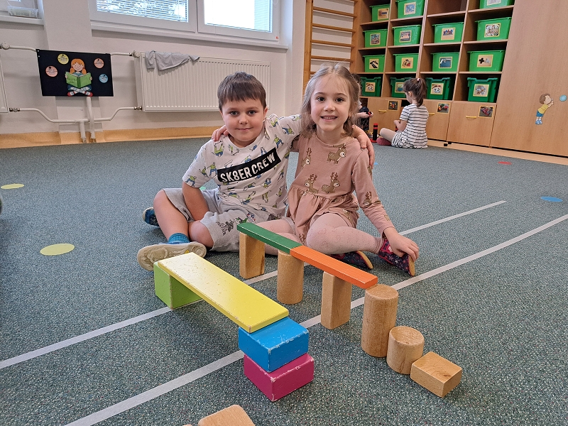 Hrajeme si na řemesla ve třídě Veverek