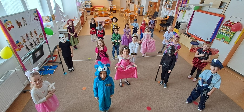 Karneval v Opičkách