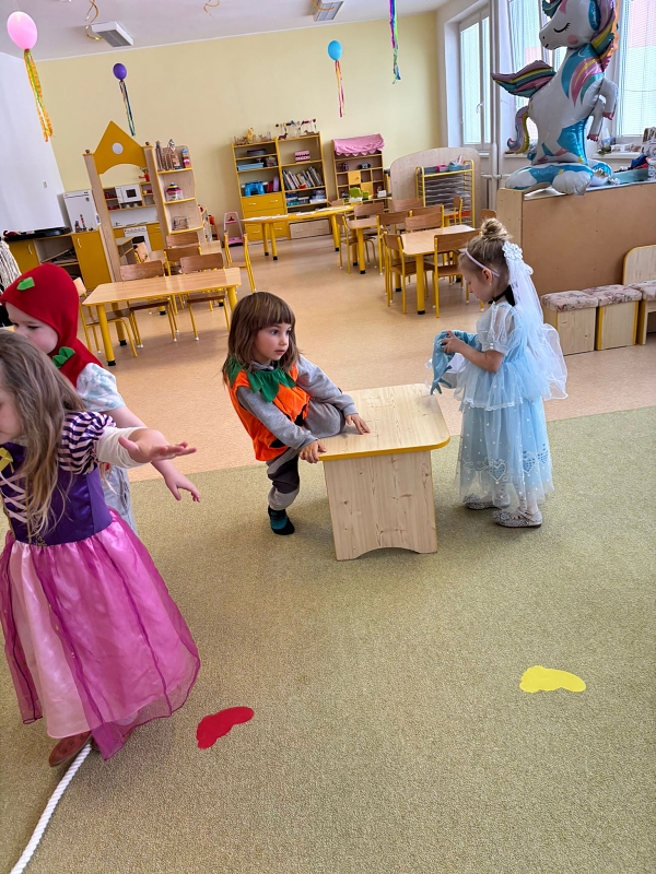 Masopustní a karnevalové veselí v Kočičkách