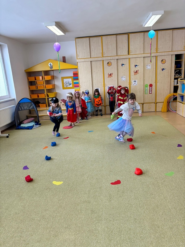 Masopustní a karnevalové veselí v Kočičkách