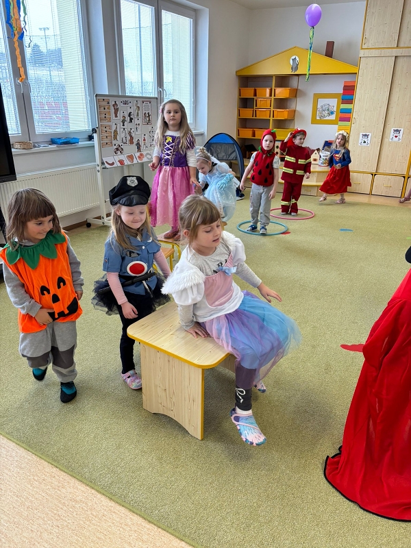 Masopustní a karnevalové veselí v Kočičkách