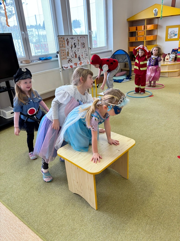 Masopustní a karnevalové veselí v Kočičkách