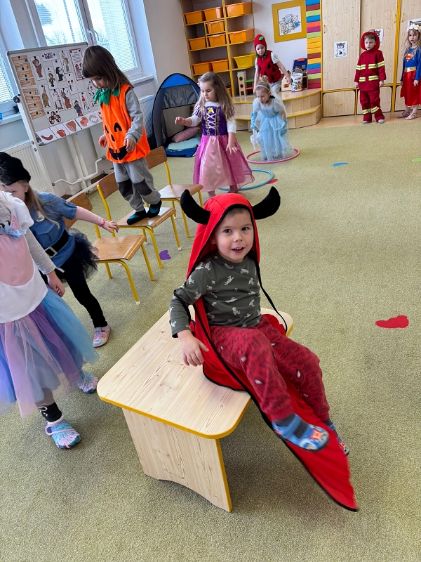 Masopustní a karnevalové veselí v Kočičkách