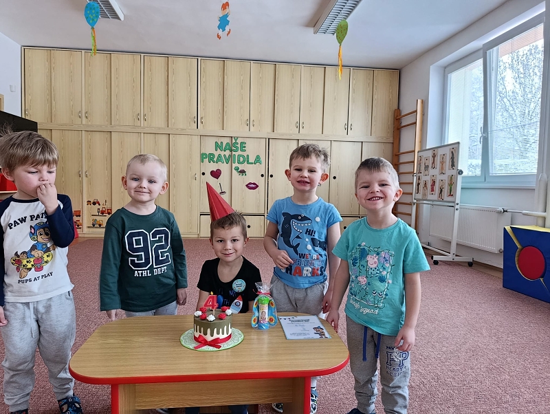 Narozeniny v Broučcích