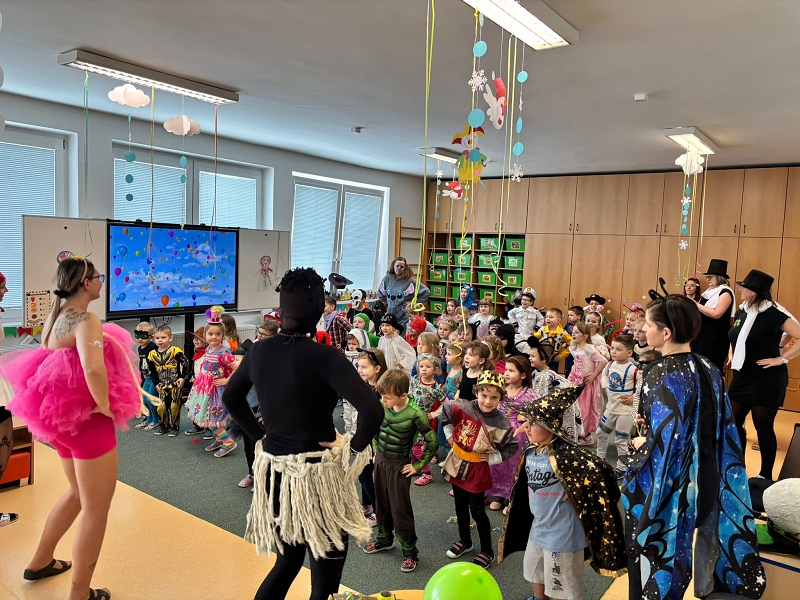 Společný karneval v MŠ Pohádka