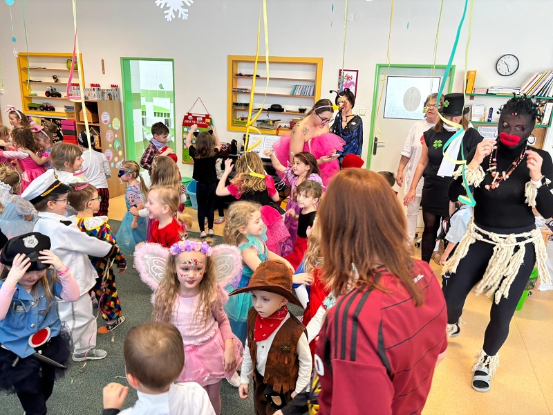 Společný karneval v MŠ Pohádka