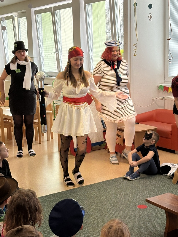 Společný karneval v MŠ Pohádka