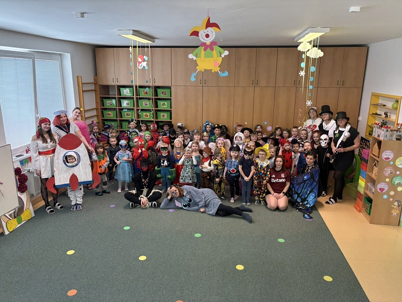 Společný karneval v MŠ Pohádka