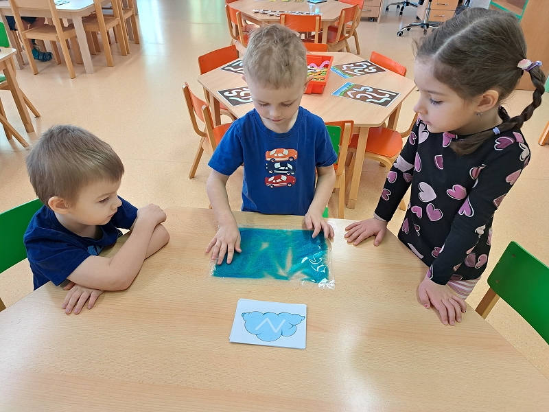 O kouzelné fazoli a dalších semínkách ve třídě Veverek