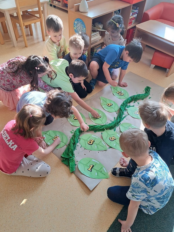 O kouzelné fazoli a dalších semínkách ve třídě Veverek
